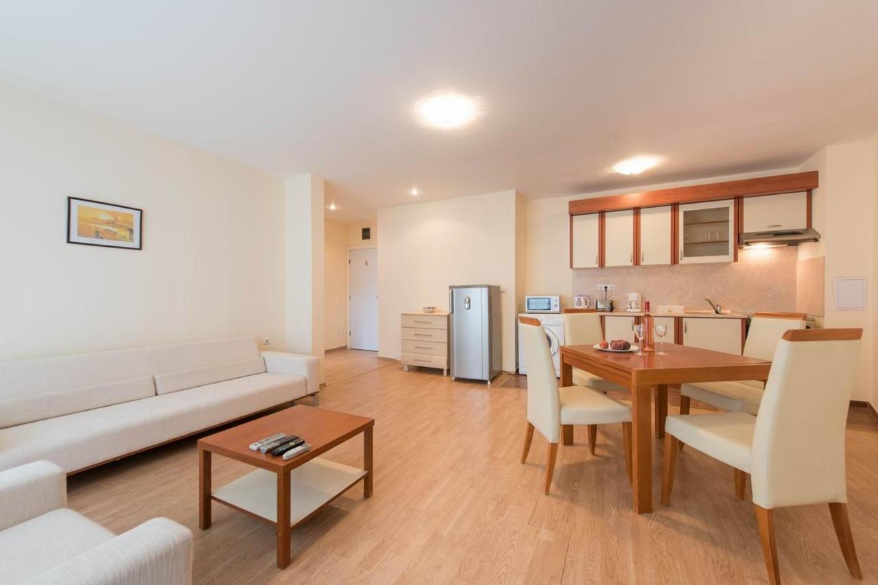 Gt Riviera Fort Beach Apartments ラヴダ エクステリア 写真