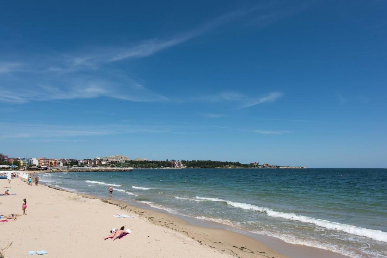 Gt Riviera Fort Beach Apartments ラヴダ エクステリア 写真