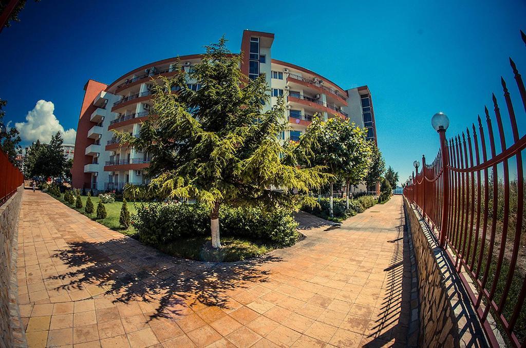 Gt Riviera Fort Beach Apartments ラヴダ エクステリア 写真